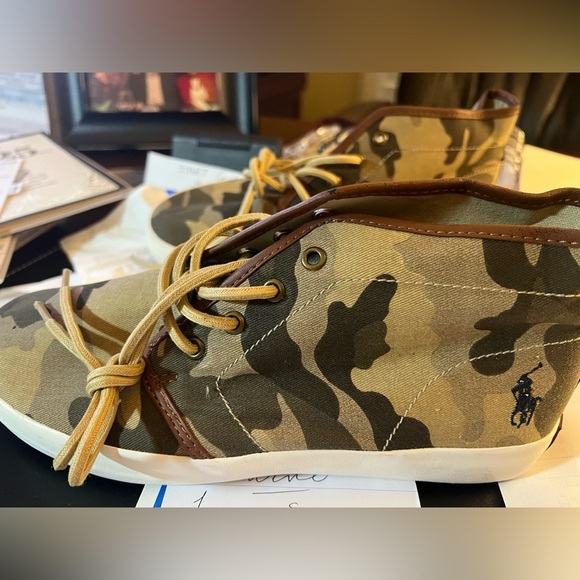 POLO CANVAS W/LEATHER TRIM CAMOUFLAGE HIGH TOP SNEAKERS. SIZE 7.   NWOT - Picture 8 of 15